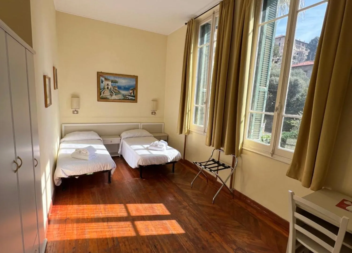 Hotel Petit Royal  Ospedaletti