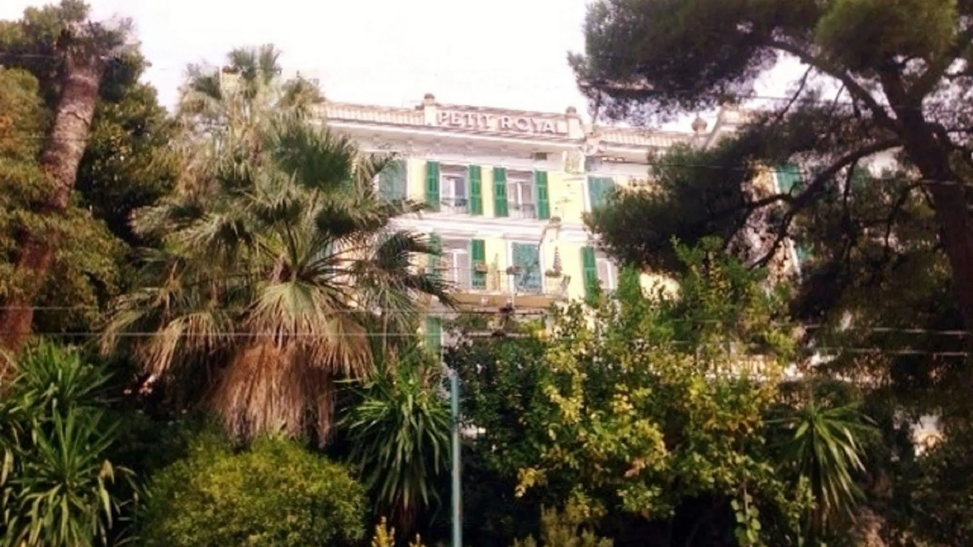 Hotel Petit Royal 3*, Ospedaletti