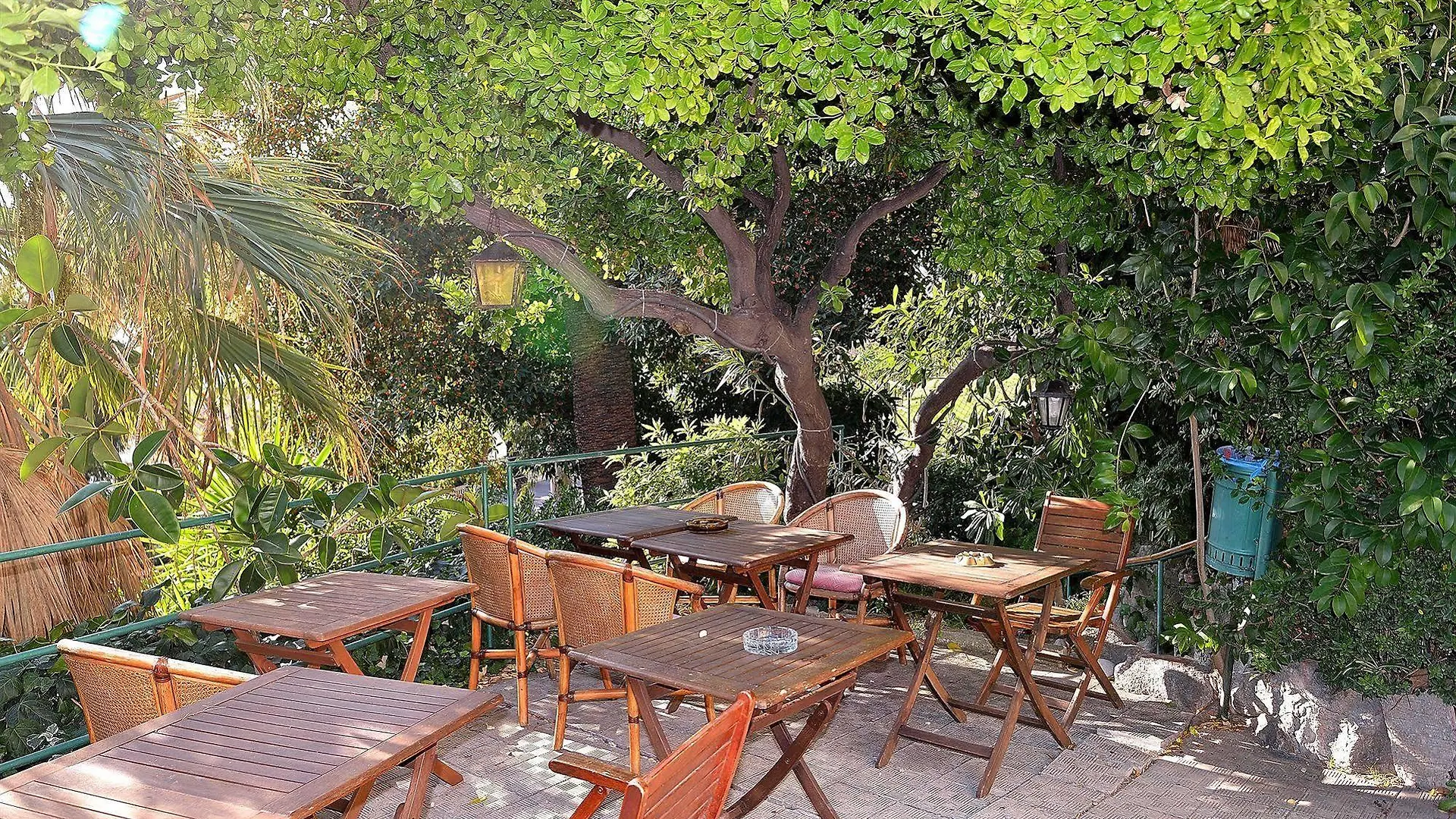 Hotel Petit Royal Italy