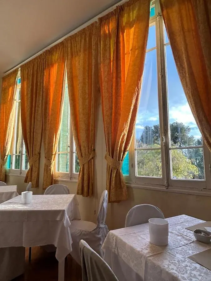 ***  Hotel Petit Royal Ospedaletti Italia