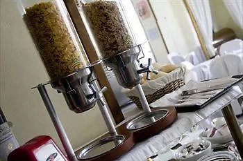 Hotel Petit Royal 3*, Ospedaletti Italy